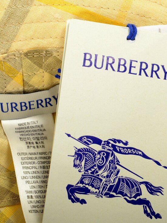 Burberry \